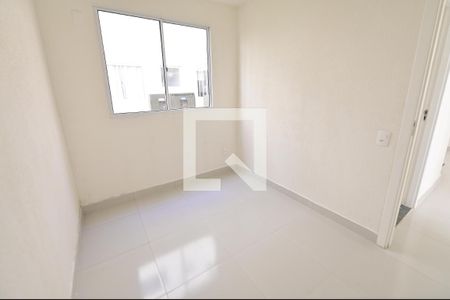 Quarto 2 de apartamento para alugar com 2 quartos, 42m² em Setor Grajaú, Goiânia