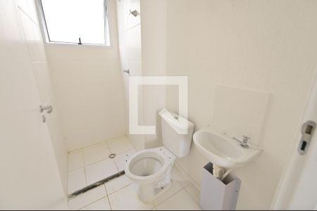 Banheiro  de apartamento para alugar com 2 quartos, 42m² em Setor Grajaú, Goiânia