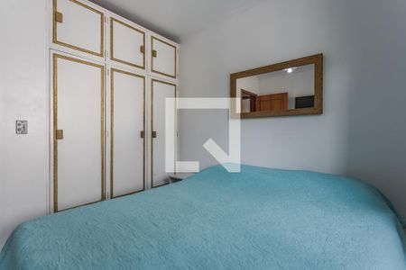 Quarto 1 de casa à venda com 3 quartos, 198m² em Jardim Itu, Porto Alegre