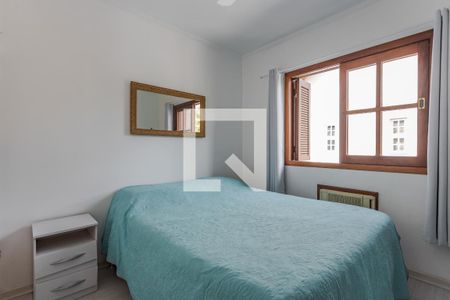 Quarto 1 de casa à venda com 3 quartos, 198m² em Jardim Itu, Porto Alegre