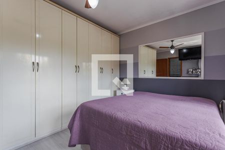 Suíte de casa à venda com 3 quartos, 198m² em Jardim Itu, Porto Alegre