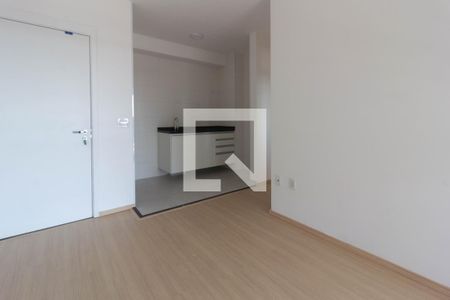 Sala de apartamento para alugar com 2 quartos, 57m² em Vila Camargos, Guarulhos