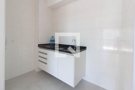 Cozinha de apartamento para alugar com 2 quartos, 57m² em Vila Camargos, Guarulhos