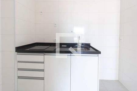 Cozinha de apartamento para alugar com 2 quartos, 57m² em Vila Camargos, Guarulhos