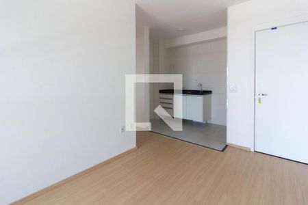 Sala de apartamento para alugar com 2 quartos, 57m² em Vila Camargos, Guarulhos