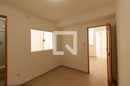 Quarto de casa para alugar com 1 quarto, 40m² em Vila Sapopemba, São Paulo