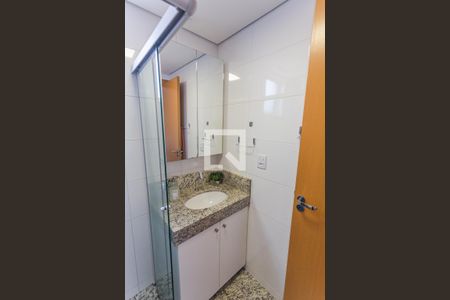 Banheiro da Suíte de apartamento à venda com 2 quartos, 52m² em Anchieta, Belo Horizonte