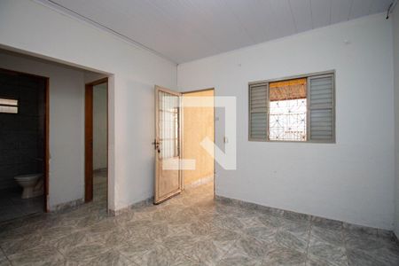 Sala de casa para alugar com 2 quartos, 60m² em Setor Habitacional Sol Nascente, Brasília