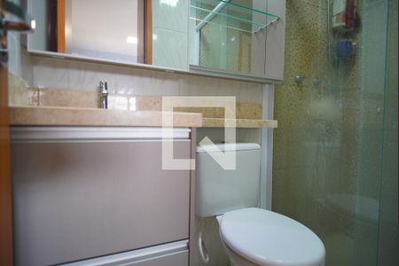 Banheiro da Suíte de apartamento à venda com 2 quartos, 52m² em Morro Santana, Porto Alegre