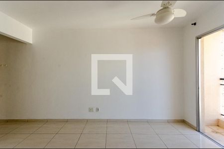 Sala de apartamento à venda com 3 quartos, 57m² em Piqueri, São Paulo