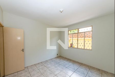 Sala de apartamento à venda com 3 quartos, 80m² em Coração Eucarístico, Belo Horizonte