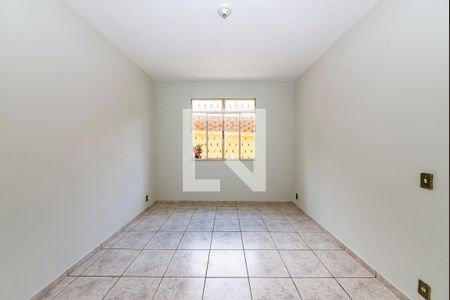 Sala de apartamento à venda com 3 quartos, 80m² em Coração Eucarístico, Belo Horizonte