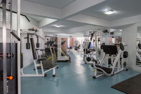 Apartamento à venda com 121m², 3 quartos e 1 vaga Apartamento à venda com 121m², 3 quartos e 1 vagaÁrea comum - Academia