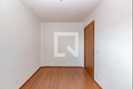 Quarto 1 de apartamento para alugar com 2 quartos, 47m² em João Pinheiro, Belo Horizonte