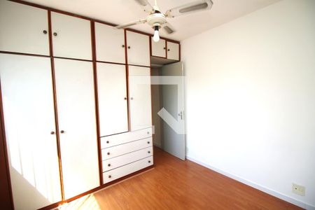 Quarto 1 de apartamento à venda com 2 quartos, 70m² em Penha, Rio de Janeiro