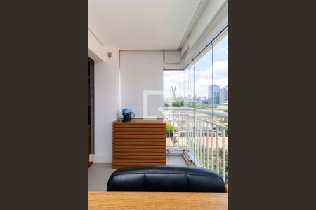 Sala - Varanda de apartamento à venda com 1 quarto, 49m² em Vila Cordeiro, São Paulo