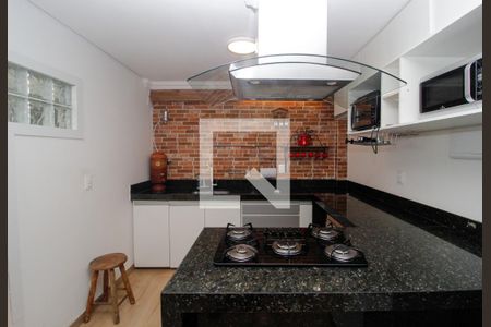 Cozinha de apartamento à venda com 3 quartos, 90m² em Sagrada Família, Belo Horizonte