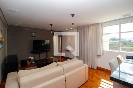 Sala de apartamento à venda com 3 quartos, 90m² em Sagrada Família, Belo Horizonte