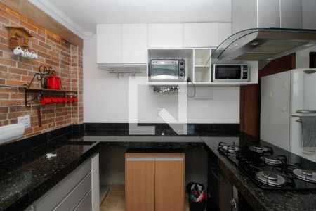 Cozinha de apartamento à venda com 3 quartos, 90m² em Sagrada Família, Belo Horizonte