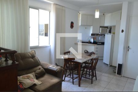 Sala de apartamento para alugar com 2 quartos, 48m² em Freguesia (jacarepaguá), Rio de Janeiro