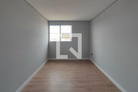 Sala de Estar de apartamento à venda com 2 quartos, 60m² em Vila Pompéia, Campinas