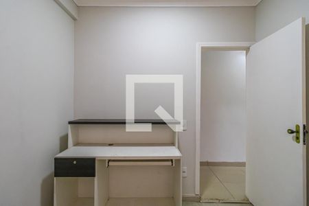 Quarto 1 de casa para alugar com 4 quartos, 250m² em Vila Engenho Novo, Barueri