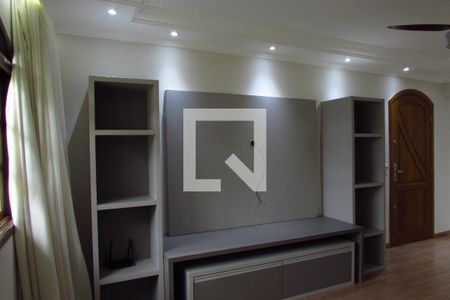 Sala de casa à venda com 3 quartos, 140m² em Jardim Ester, São Paulo