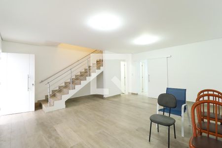 Sala de casa para alugar com 3 quartos, 118m² em Vila Mazzei, São Paulo