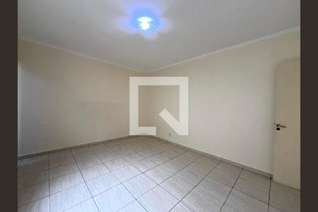 Suite de casa para alugar com 4 quartos, 150m² em Vila Alexandria, São Paulo