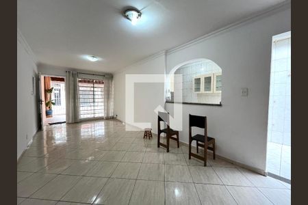 Sala de casa para alugar com 4 quartos, 150m² em Vila Alexandria, São Paulo