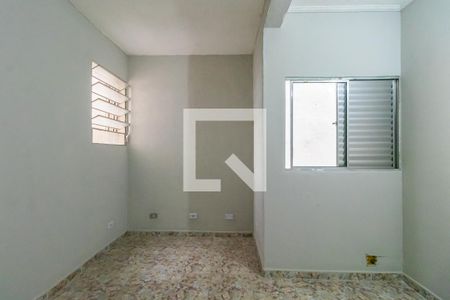 Quarto 1 de casa para alugar com 2 quartos, 80m² em Vila Engenho Novo, Barueri