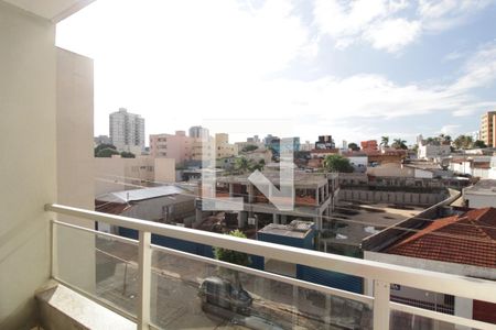 Sacada de apartamento para alugar com 3 quartos, 110m² em Centro, Uberlândia