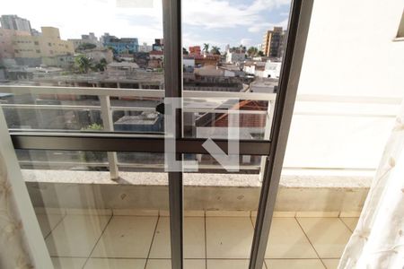 Sacada de apartamento para alugar com 3 quartos, 110m² em Centro, Uberlândia