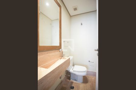 Lavabo  de apartamento à venda com 3 quartos, 210m² em Itaim Bibi, São Paulo