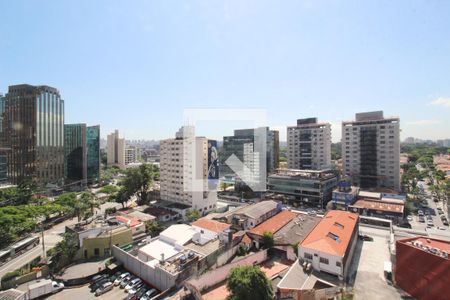 Vista de apartamento à venda com 3 quartos, 210m² em Itaim Bibi, São Paulo