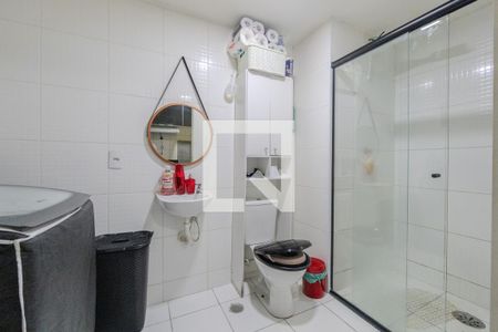 Banheiro  de kitnet/studio à venda com 1 quarto, 37m² em Bela Vista, São Paulo