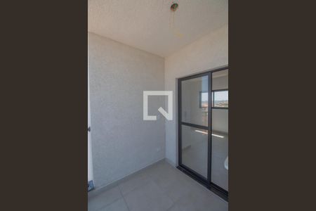 Apartamento à venda com 45m², 2 quartos e sem vaga Apartamento à venda com 45m², 2 quartos e sem vagaSacada/Lavanderia