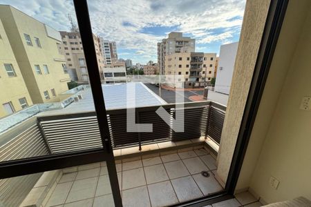 Sacada de apartamento para alugar com 2 quartos, 70m² em Jardim California, Ribeirão Preto