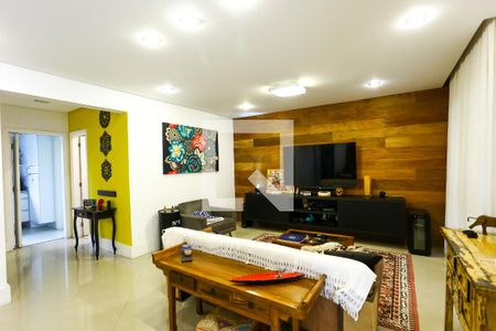 Sala de apartamento para alugar com 4 quartos, 211m² em Vila Suzana, São Paulo