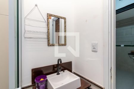 Banheiro de apartamento para alugar com 1 quarto, 12m² em Santana, São Paulo