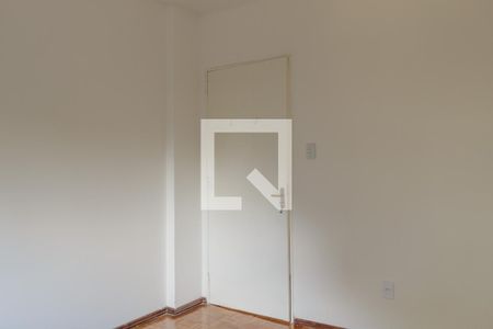 Quarto 1 de apartamento para alugar com 3 quartos, 81m² em Cristal, Porto Alegre