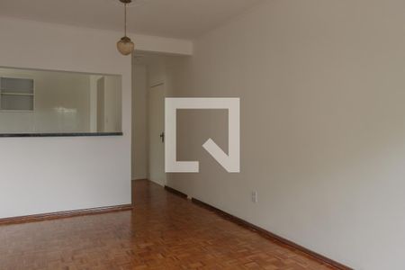 Sala de apartamento para alugar com 3 quartos, 81m² em Cristal, Porto Alegre