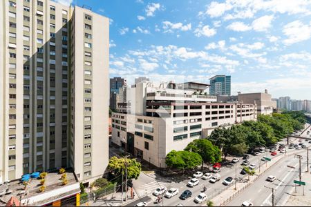 Vista de apartamento à venda com 2 quartos, 57m² em Água Branca, São Paulo