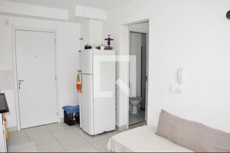 Detalhe - Cozinha e Área de Serviço de apartamento para alugar com 2 quartos, 33m² em Piqueri, São Paulo