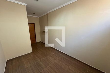 Escritório de casa para alugar com 3 quartos, 290m² em Ribeirânia, Ribeirão Preto