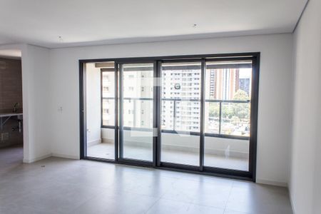 Sala de TV de apartamento à venda com 2 quartos, 113m² em Alphaville Industrial, Barueri