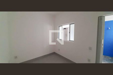 Quarto 1 de casa para alugar com 2 quartos, 50m² em Veloso, Osasco