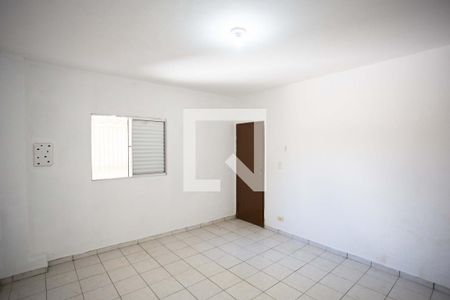 Kitnet de casa para alugar com 1 quarto, 50m² em Vila Guacuri, Diadema