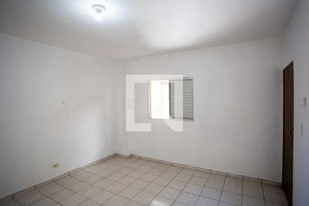 Kitnet de casa para alugar com 1 quarto, 50m² em Vila Guacuri, Diadema