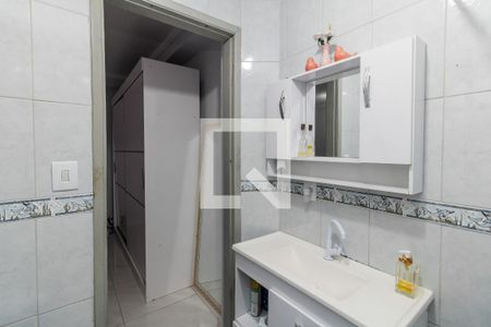 Casa à venda com 125m², 2 quartos e 1 vaga Casa à venda com 125m², 2 quartos e 1 vagaBanheiro